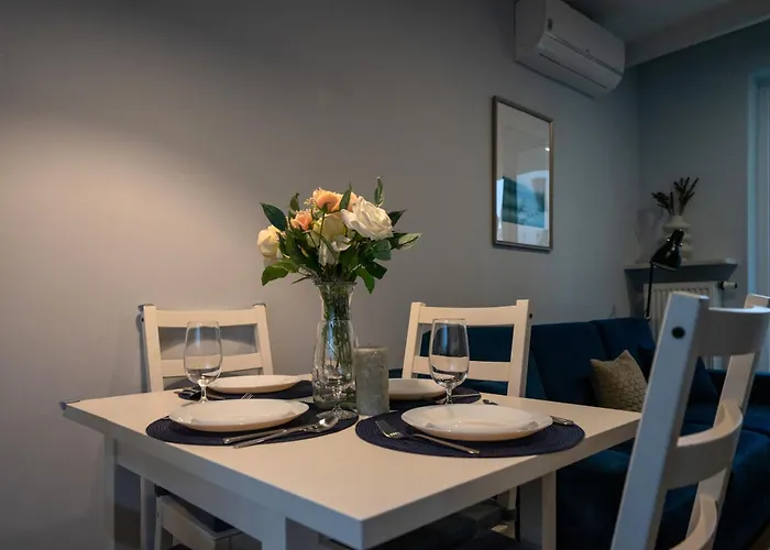 Lejlighed Airport - Parking & Terrace - By Rentujemy *